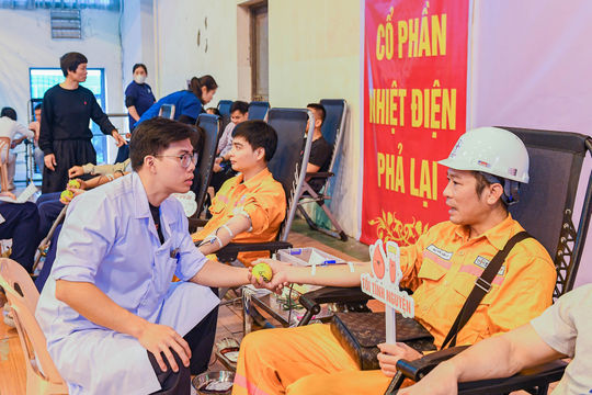 Nhiệt điện Phả Lại chăm lo cho người lao động