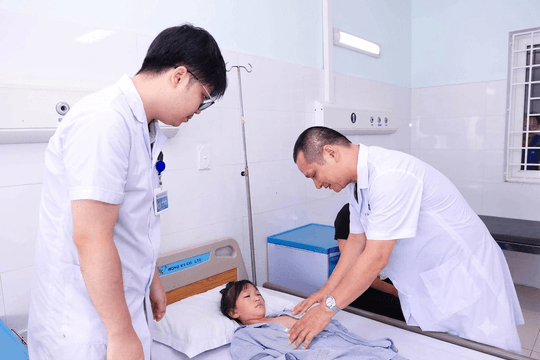Lắng nghe người bệnh, nâng cao chất lượng phục vụ
