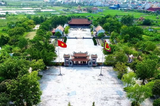 Hướng về nguồn cội, tưởng nhớ, tôn vinh công lao Thái tổ