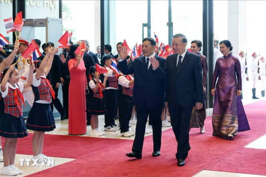 Ba dấu mốc hội tụ trong chuyến thăm của Nhà vua Thái Lan và Hoàng hậu