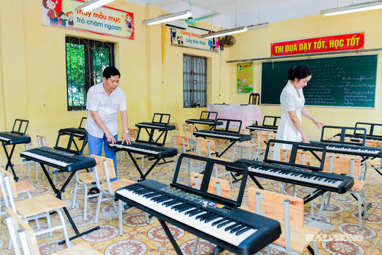 Trường học hiện đại hơn nhờ xã hội hóa
