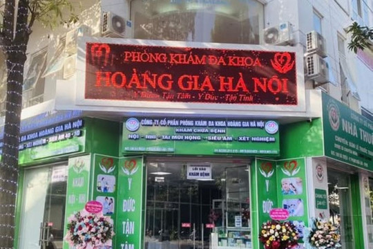 Phạt 35 triệu đồng 1 bác sĩ khám bệnh không đúng phạm vi