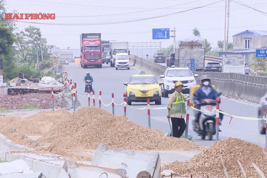 Vừa thi công, vừa bảo đảm an toàn giao thông