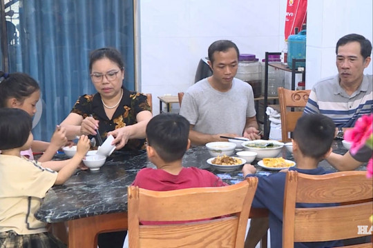 Đưa hệ giá trị vào đời sống