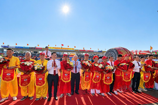 Do Son opens 2026 buffalo fighting festival