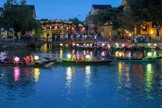 Anh về xứ Quảng