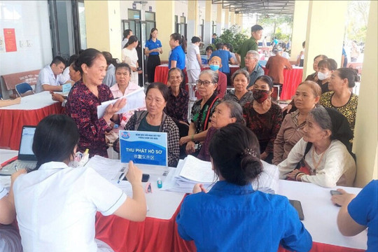 Tăng mức hỗ trợ đóng bảo hiểm y tế từ năm 2027