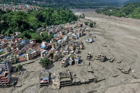 Việt Nam gửi điện thăm hỏi lũ quét tại Trung Quốc và Nepal