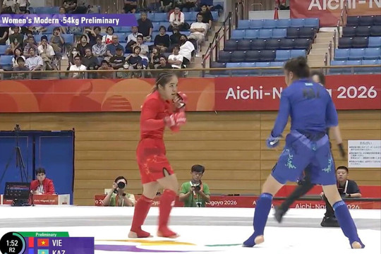 Võ sĩ Lò Thị Phung thắng đối thủ Kazakhstan, vào tứ kết ASIAD 2026