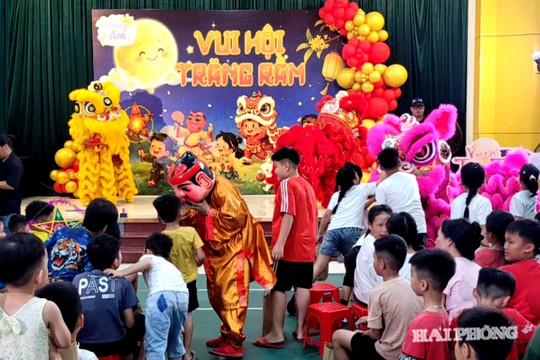 Mùa Trung thu trọn vẹn ở làng trẻ SOS Hải Phòng