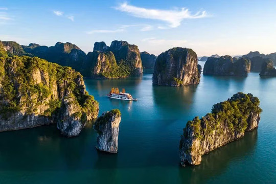 Quảng Ninh đưa sản phẩm du lịch đến gần hơn với doanh nghiệp lữ hành