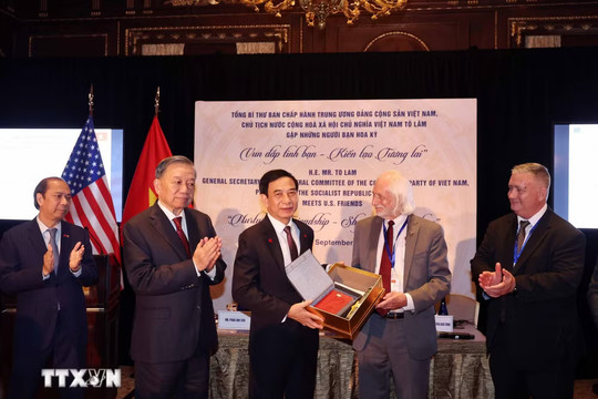 Tổng Bí thư, Chủ tịch nước Tô Lâm gặp những người bạn Hoa Kỳ 'Vun đắp tình bạn - kiến tạo tương lai'