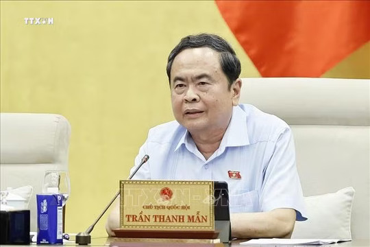 Xây dựng cơ chế quản lý, sử dụng không gian biển hiệu quả