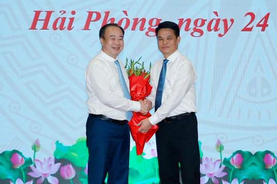 Ban Thường vụ Thành ủy Hải Phòng công bố các quyết định về công tác tổ chức, cán bộ