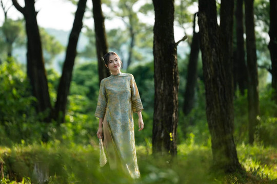 Về xứ Đông quê em