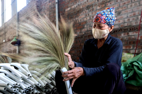 Giữ nghề, không chỉ giữ danh hiệu