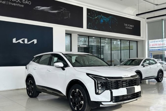 Lý do KIA Sportage giảm gần 100 triệu đồng, rẻ ngang Honda HR-V