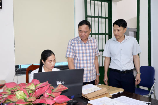 Chú trọng chất lượng trong phát triển đảng viên ở Bạch Đằng