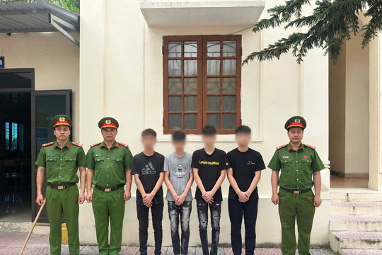 Khởi tố nhóm đối tượng xâm phạm mồ mả, phát trực tiếp trên TikTok