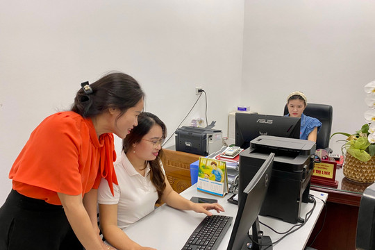 Xây nền dữ liệu, thúc đẩy giáo dục thông minh