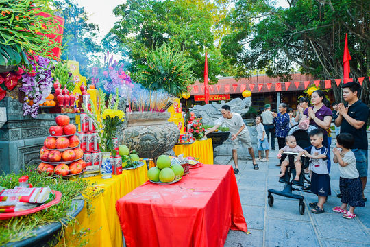 Đưa di sản đến gần thế hệ trẻ