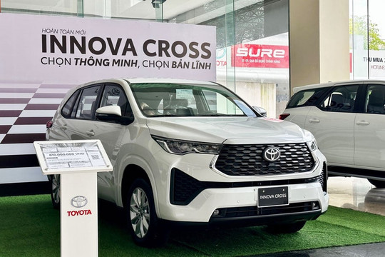 Lần đầu Toyota Innova Cross ưu đãi đến 60 triệu đồng