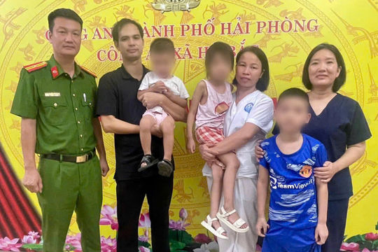 Công an xã Hà Bắc hỗ trợ 3 trẻ nhỏ hoàn cảnh đặc biệt làm giấy khai sinh