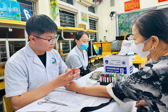 Giúp người cao tuổi sống vui, sống khỏe