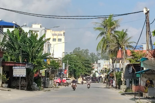 Phường Lưu Kiếm xác minh phản ánh mùi bất thường trên địa bàn