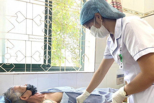 Đông - Tây y kết hợp, mở rộng hiệu quả điều trị bệnh
