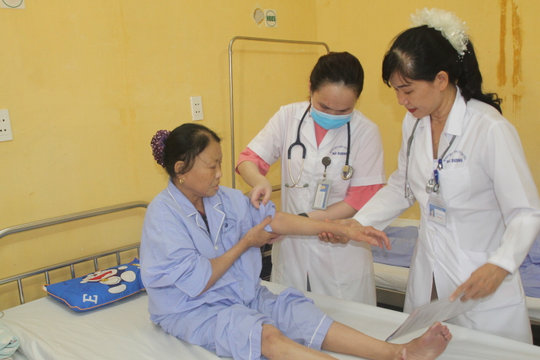Combining Eastern and Western medicine for better treatment