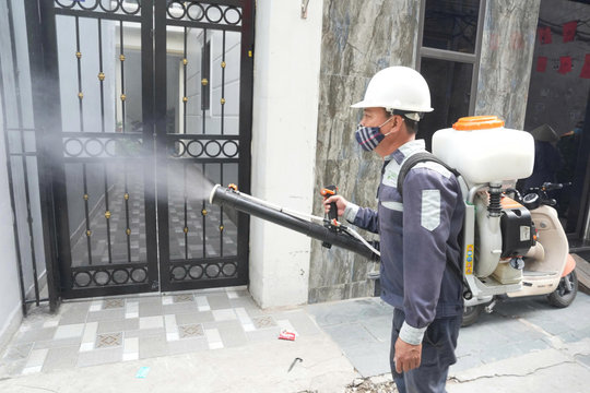 Cảnh báo sốt xuất huyết gia tăng trong mùa mưa
