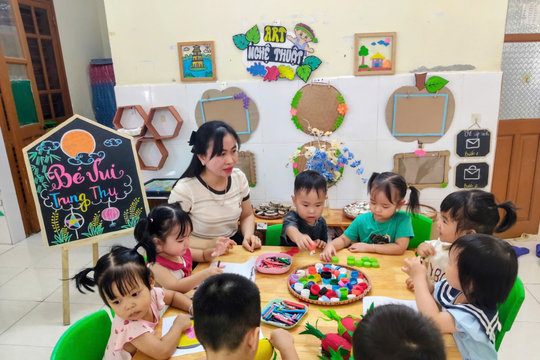 Cán bộ quản lý giáo dục trở lại giảng dạy thế nào?