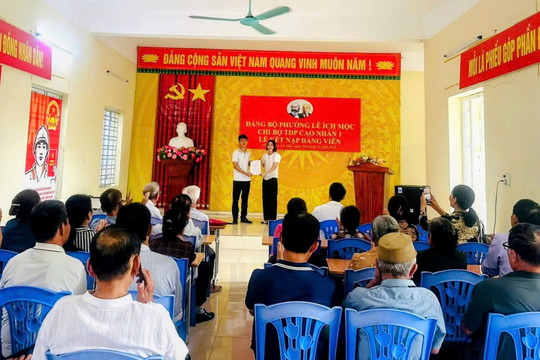 Phường Lê Ích Mộc vượt chỉ tiêu kết nạp đảng viên trước 3 tháng