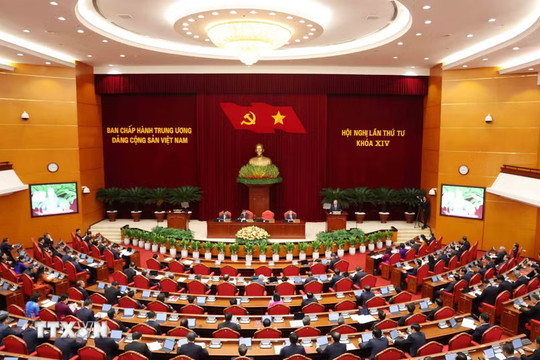 Trung ương Đảng thảo luận chiến lược thu hút nhân tài, phát triển kinh tế - xã hội
