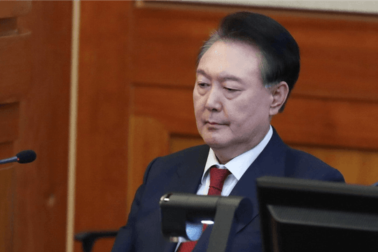 Cựu Tổng thống Yoon Suk Yeol thoát án tù trong vụ nhận thăm dò miễn phí
