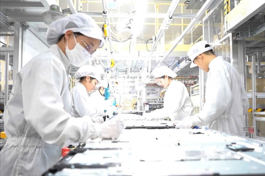 Kinh tế Hải Phòng giữ đà tăng trưởng, bứt tốc để về đích