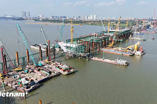 Các dự án cầu vượt sông Hồng phải hoàn thành trước hội nghị APEC năm 2027