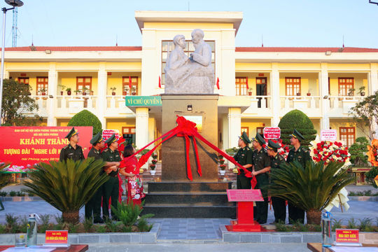 Đồng loạt khánh thành Tượng đài 'Nghe lời non nước' tại các đơn vị Bộ đội biên phòng