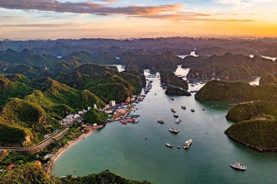 Việt Nam vào top 10 quốc gia được yêu thích nhất thế giới