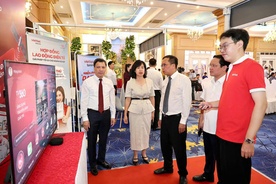 Phường Ngô Quyền phấn đấu đến năm 2030 đạt trên 25 doanh nghiệp/1.000 dân