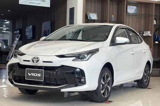 Toyota Vios tiếp tục ưu đãi lớn