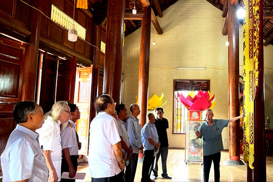 Những người 'giải mã' ký ức