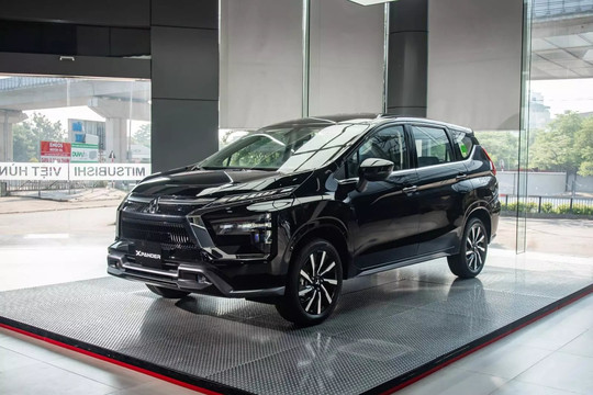 Vì sao Mitsubishi Xpander giảm giá gần 100 triệu đồng, rẻ như Honda City?