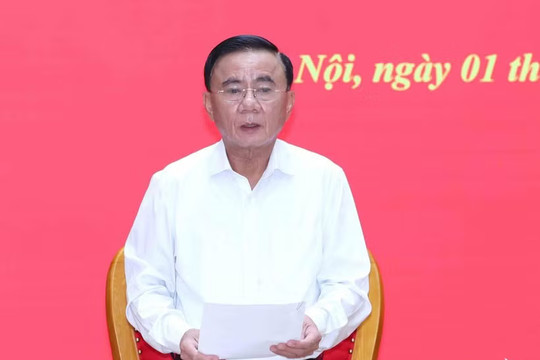 Quy định mới về trách nhiệm của đảng viên đang công tác đối với tổ chức đảng và nhân dân nơi cư trú