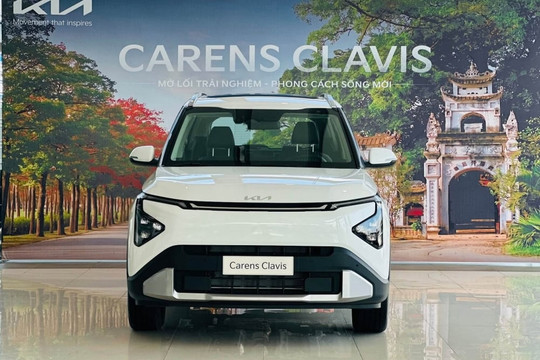 Ô tô 7 chỗ KIA Carens giảm giá không 'phanh' tháng 10/2026