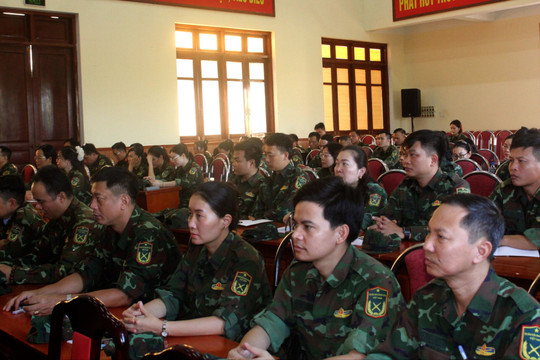 78 học viên tham gia lớp bồi dưỡng kiến thức quốc phòng - an ninh