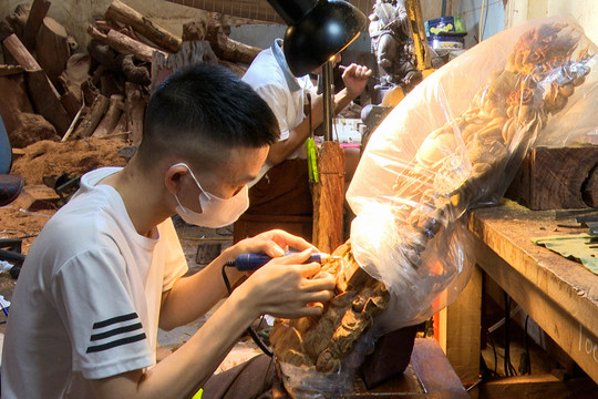 Nghề cũ, nguồn thu mới