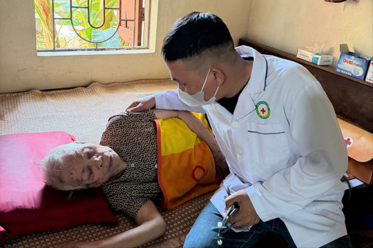Nam Đồ Sơn chủ động khám sức khỏe toàn dân từ sớm