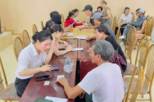 Cao điểm hỗ trợ nộp thuế sử dụng đất phi nông nghiệp qua nền tảng số